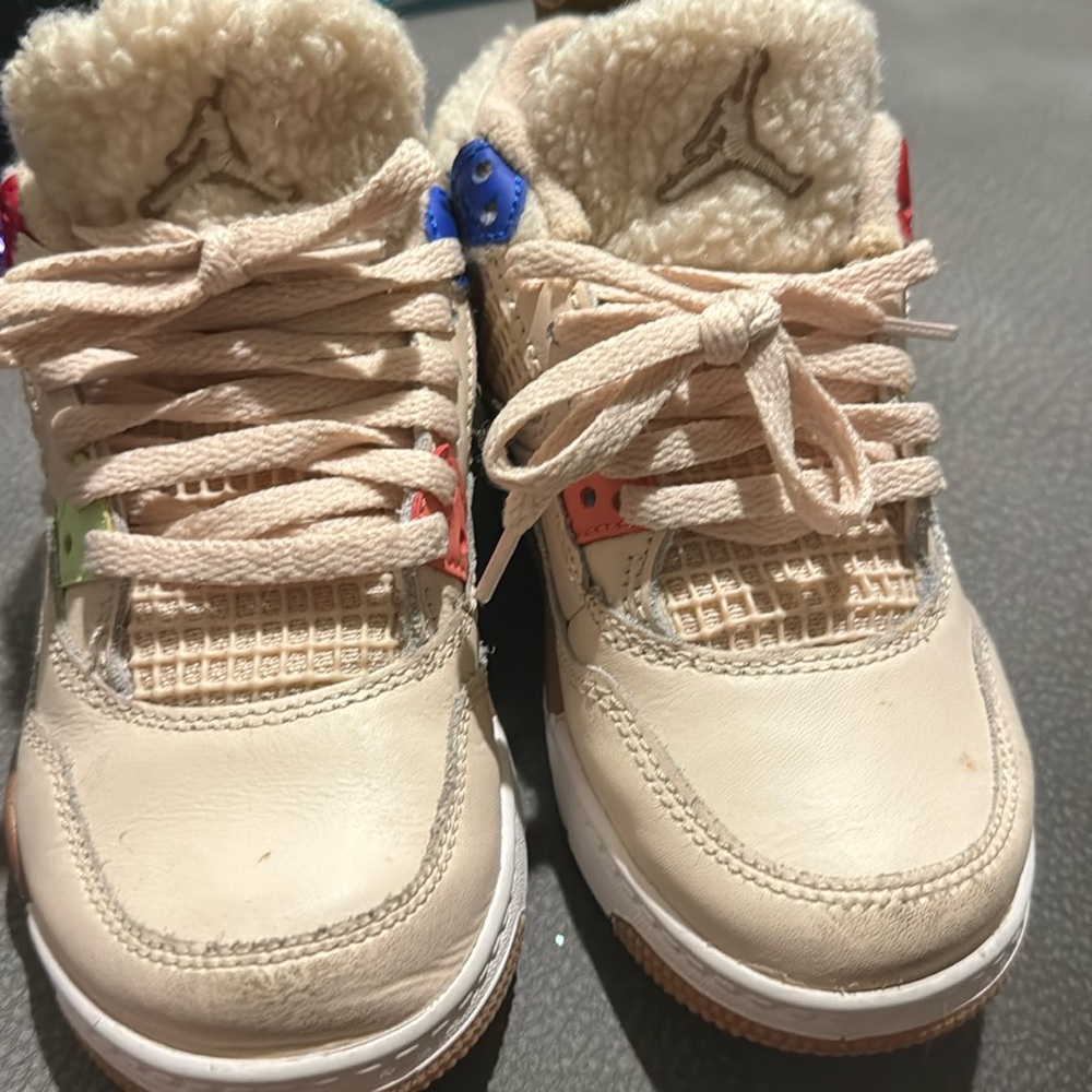 Jordan 4